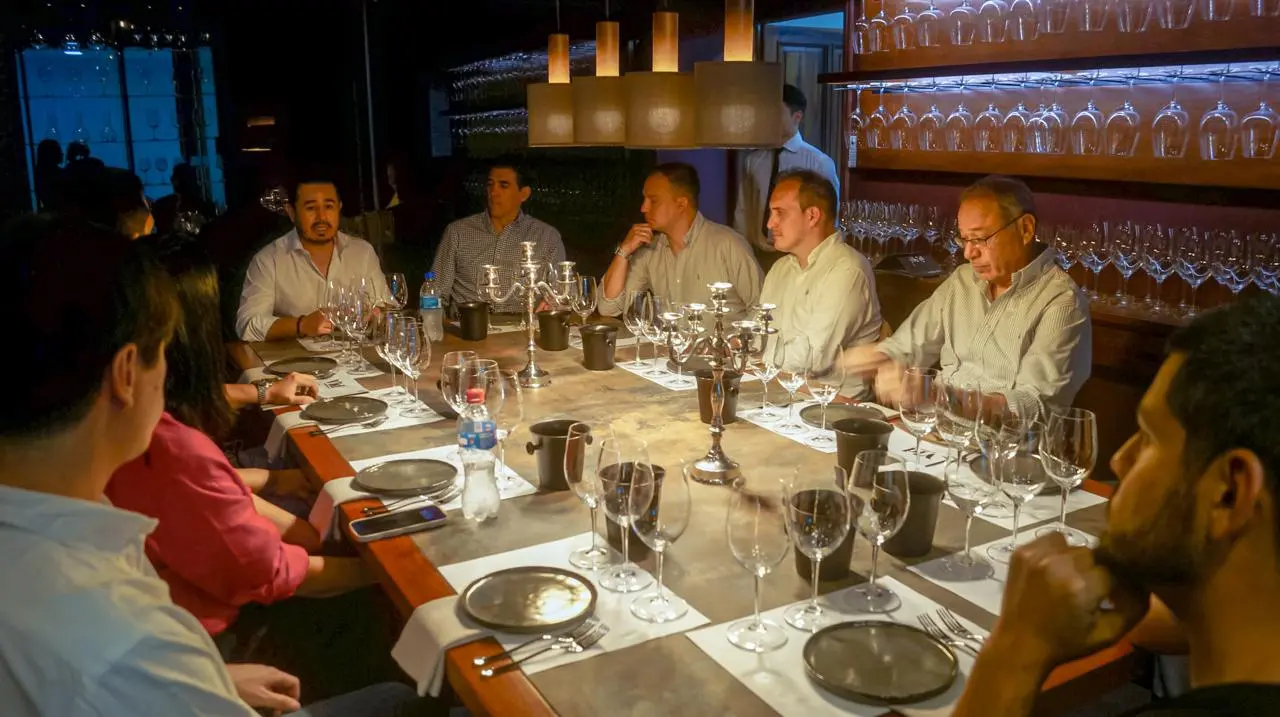 Sobre Nosotros - Academia del Vino